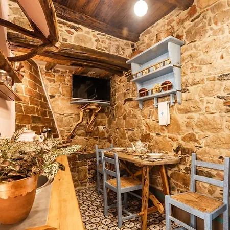 Sa Dommu De Su Maistru 'e Linna _sa Scancia_ Apartment *