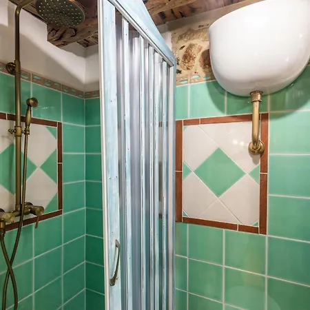 Sa Dommu De Su Maistru 'e Linna _sa Scancia_ Baunei